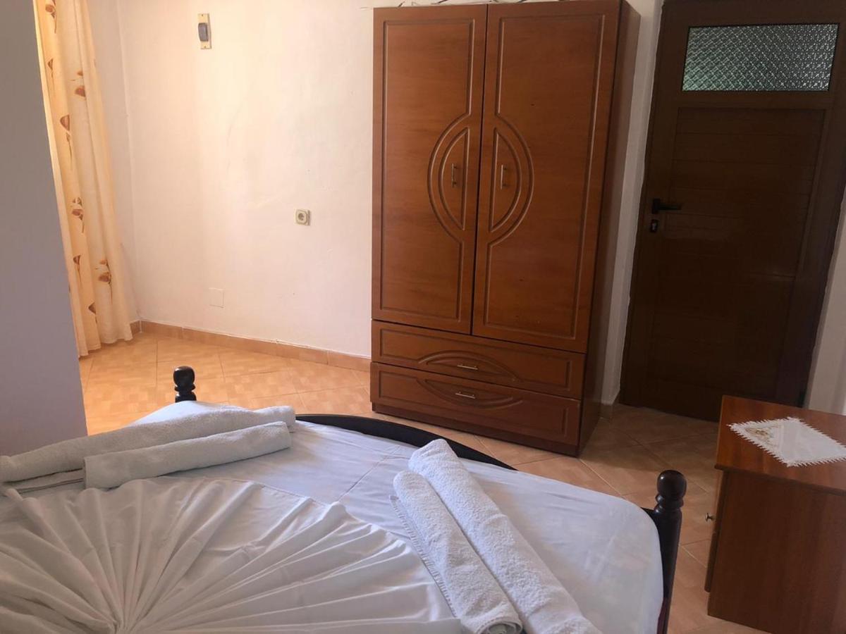 卡萨米尔Vila Ronaldo公寓 外观 照片